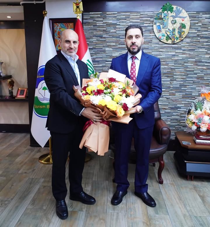 رئيس غرفة تجارة كربلاء يزور رئيس هيئة السياحة لبحث تطوير القطاع السياحي بتاريخ 28 أيلول 20…